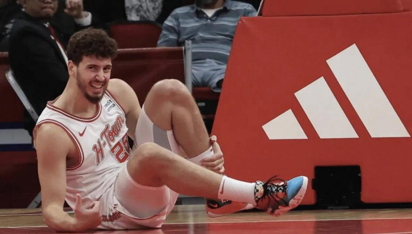 维拉纽瓦：相比申京的防守缺控卫才是火箭更大的问题