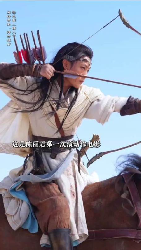 神来之笔！谷泽浴刚过中线骑马射箭单手抛出压哨三分命中！