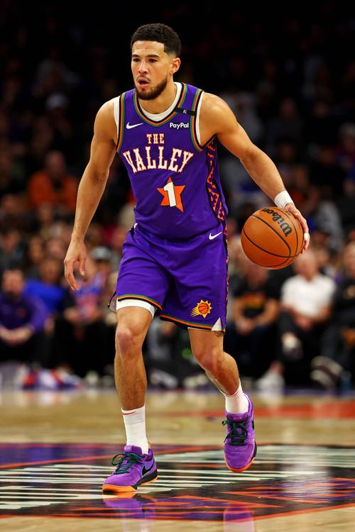 有说法穆雷常规赛生涯对布克19胜2负对阵太阳22胜5负