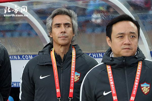 库拉索主帅：中国队一直保持良好体能，能出色执行战术且纪律严明