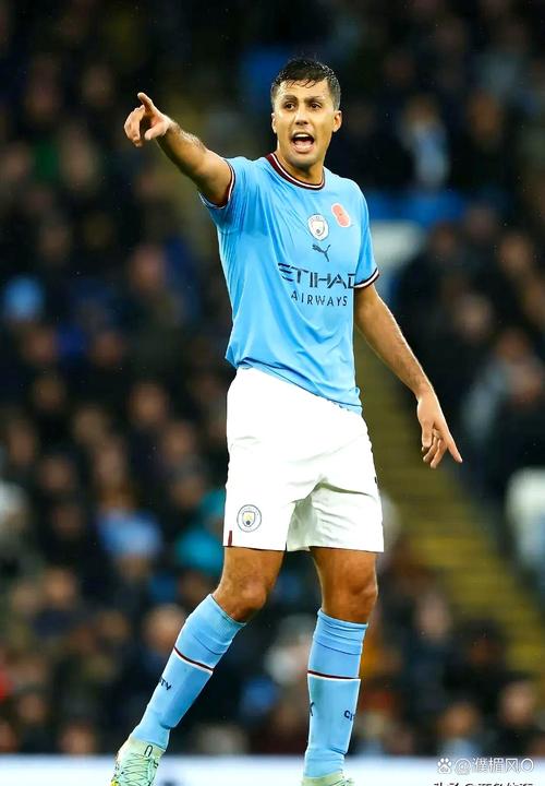 泰晤士：曼城对罗德里示好皇马并不意外，数年前球员就规划好生涯