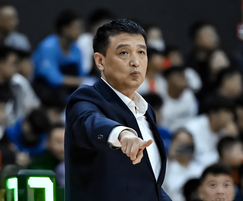 媒体人：北控现在这状态真不像是一支季后赛级别球队该有的样子