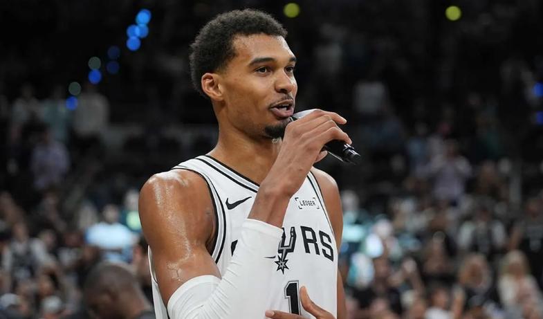 NBA官方：西部前四在进入四月时全部保持至少3连胜历史首次