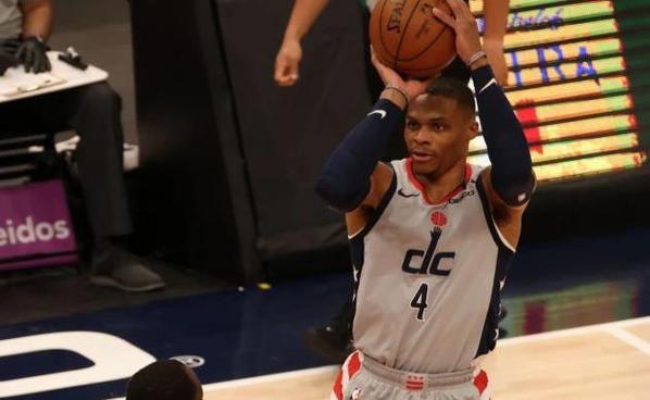 施主真要冲MVP，文班出场29分钟砍41分18板3帽&连续两场40+10