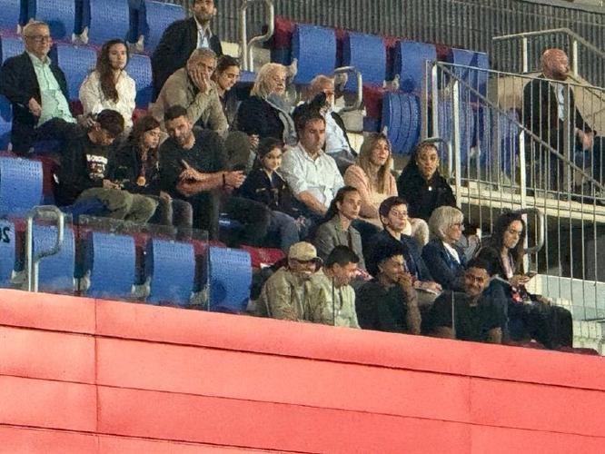 气氛热烈！女足欧冠国家德比，60067人在诺坎普现场观战