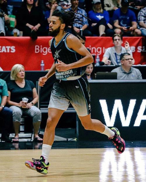 同曦GM：正在帮助J.Cole熟悉队伍调整身体状态争取早日能够上场