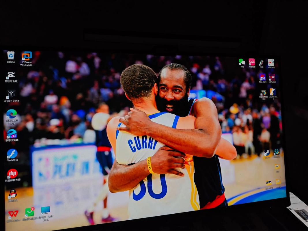 快船阵容名单，快船阵容名单最新？