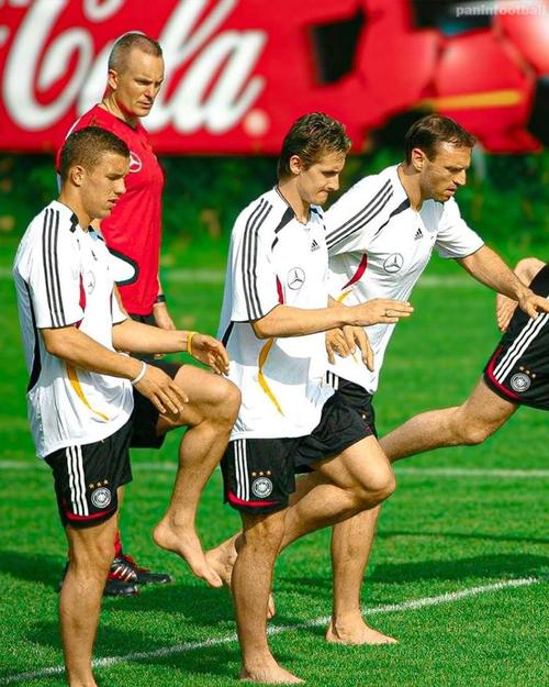 2006世界杯德国谁出色，2006年德国世界杯前三名