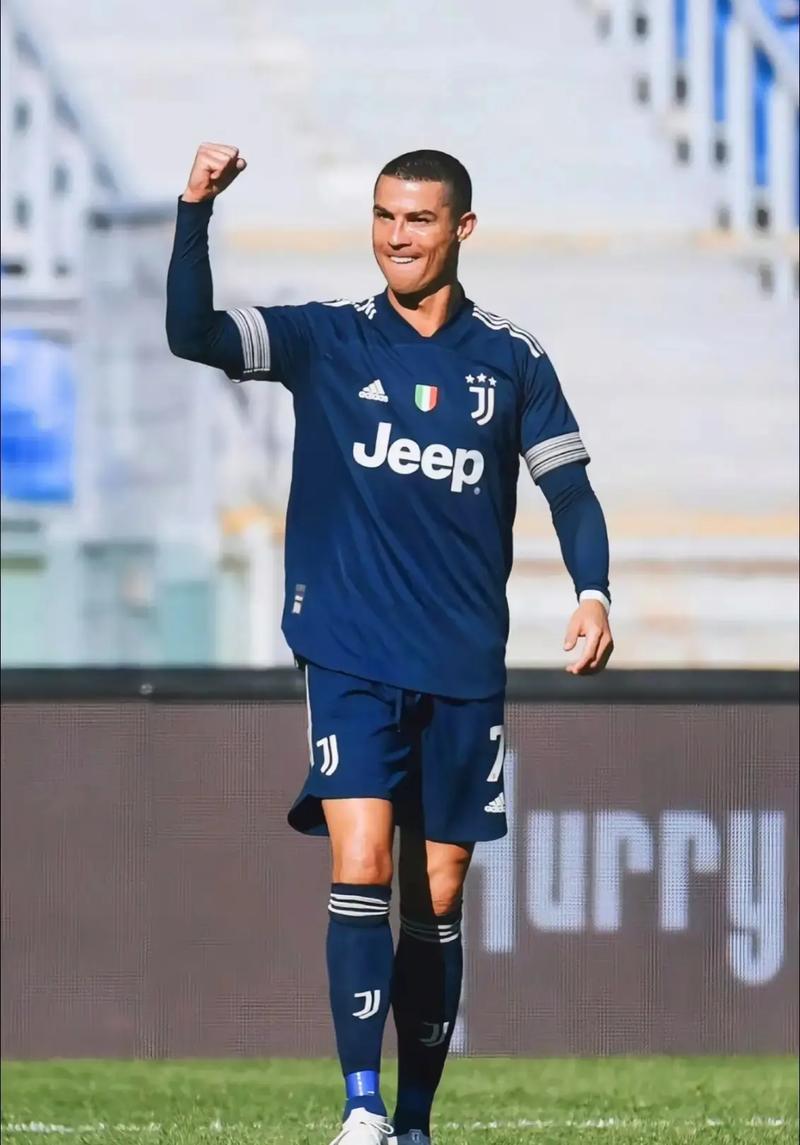 c罗蝉联意甲最佳球员，c罗意甲最佳射手